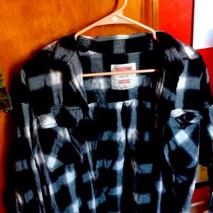 black, gray, and white flannel